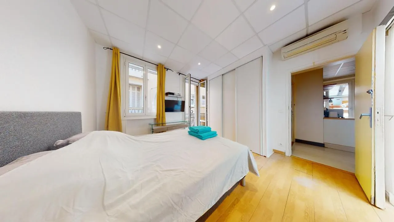 Charming 2 Bedroom Haven Steps Away From Prince'S Palace Monte-Carlo